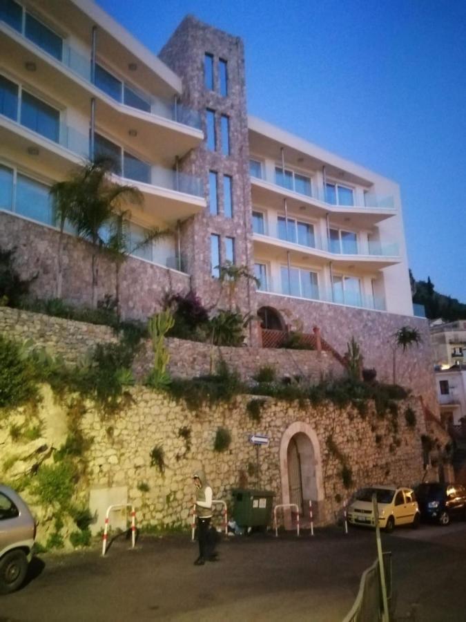 Minerva Luxury Town Center , Pool And Parking Appartement Taormina Buitenkant foto