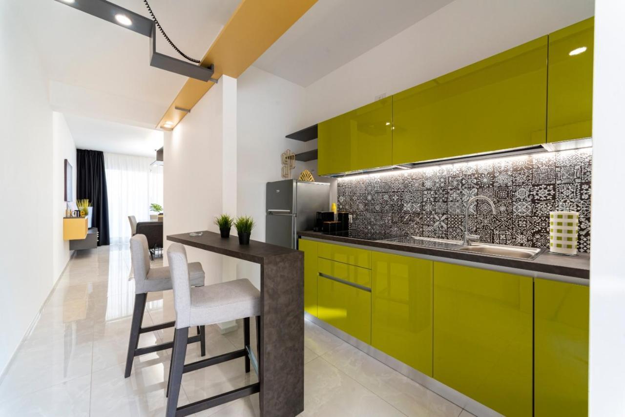 Minerva Luxury Town Center , Pool And Parking Appartement Taormina Buitenkant foto