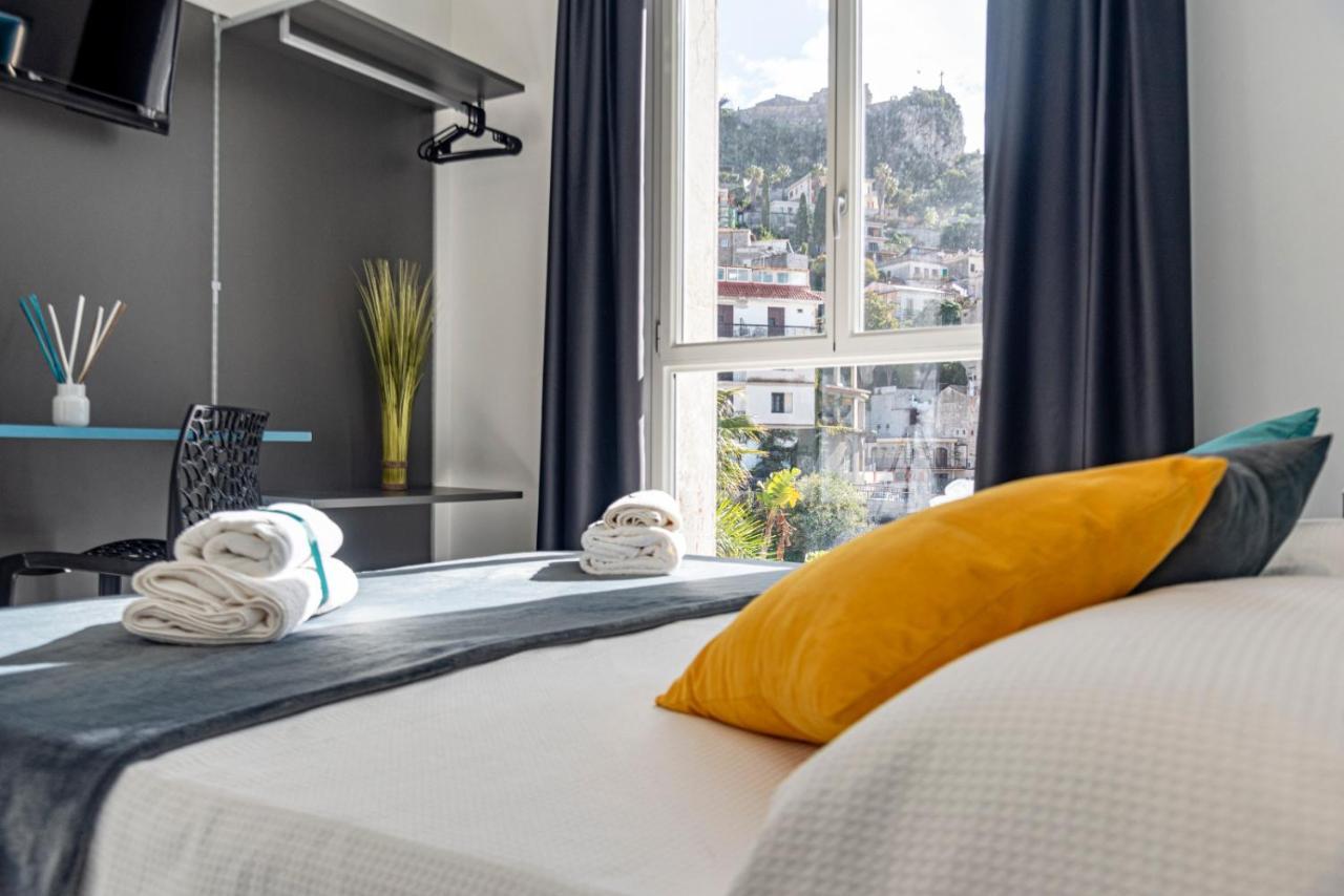 Minerva Luxury Town Center , Pool And Parking Appartement Taormina Buitenkant foto